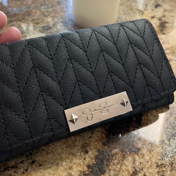 COPY - Jessica Simpson wallet NEW - Picture 4 of 4